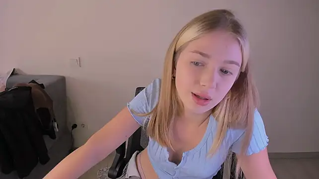 ElleLuv_: απευθείας συνομιλία ΧΧΧ