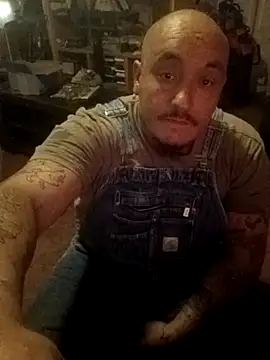 Dick4yourholes élő XXX-chatje