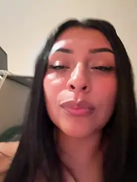 sweetAli_'s Live XXX Chat