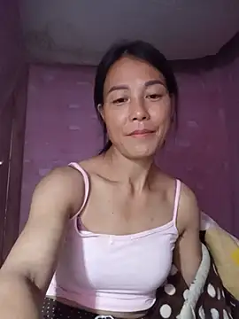 Chat XXX ao vivo de Lily-ly