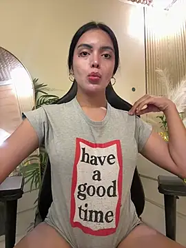 TS-SimplyTheBest's Live XXX Chat