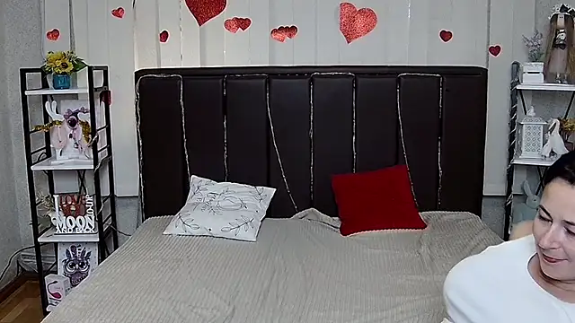 Chatroom XXX en direct de MarieSho