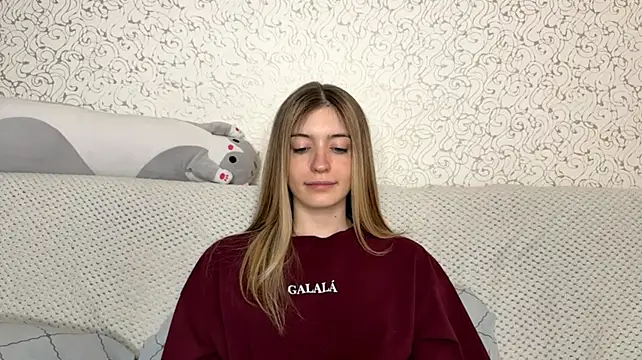 XXX chat uživo modela Shinin_Robi