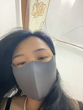 Nini_11 Live XXX-Chat
