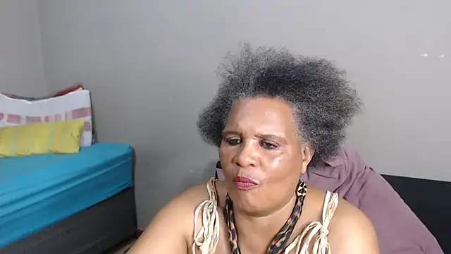 GrandBustyMelon Live XXX-Chat