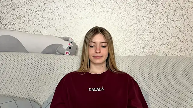 XXX chat uživo modela Shinin_Robi