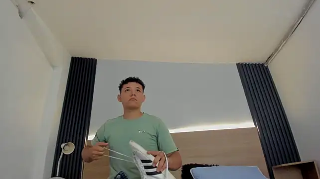 Axel_West8 – Naživo XXX chat