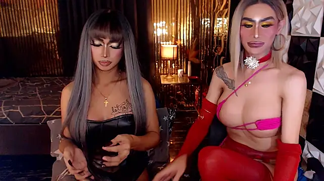 MonstrousCockDiva XXX чат на живо