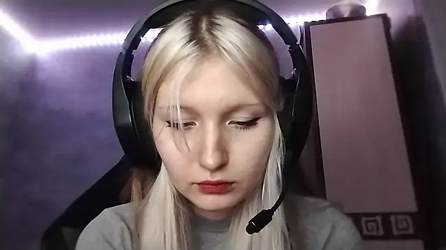 eliseida Chat XXX in diretta