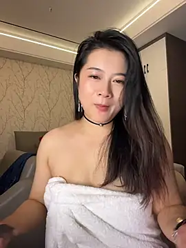 Chatroom XXX en direct de mo-mo-69