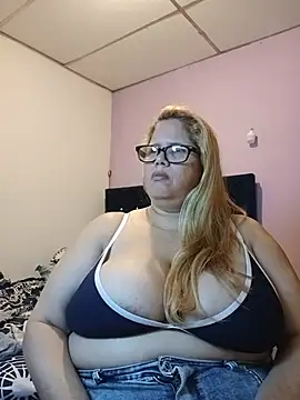 EllisW8's Live XXX Chat