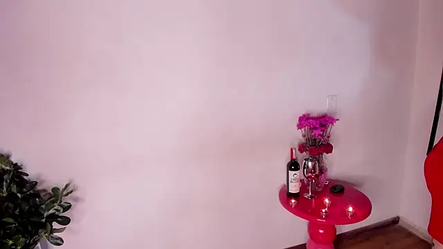 RossMildrey's Live XXX Chat