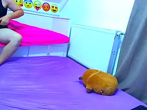Вебкам-шоу evehotty