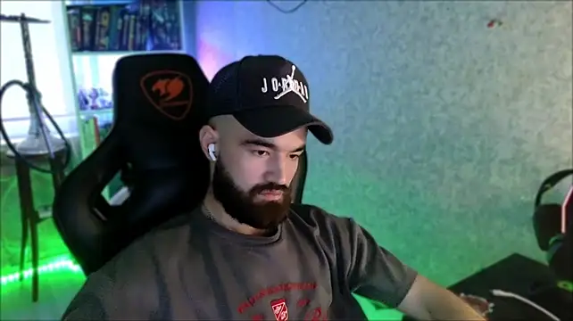 Онлайн чат XXX _Serious_Man