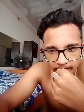 Chat XXX en directo de RK_rajput