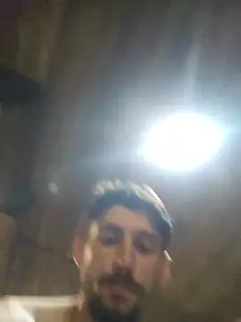 Juansilvajr Chat XXX live