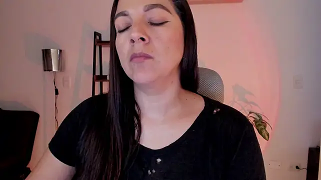 XXX chat uživo modela urcute_kitten