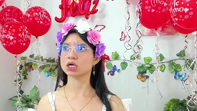 LindaCatalina_'s Live XXX Chat