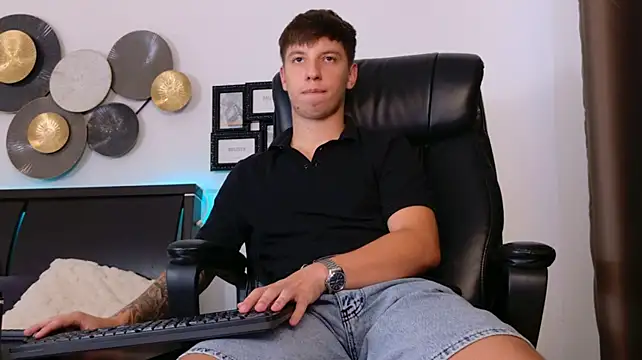 Chat +18 de ThomasEdisonn ao vivo