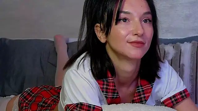 tayakayan Adlı Modelin Canlı XXX Sohbeti
