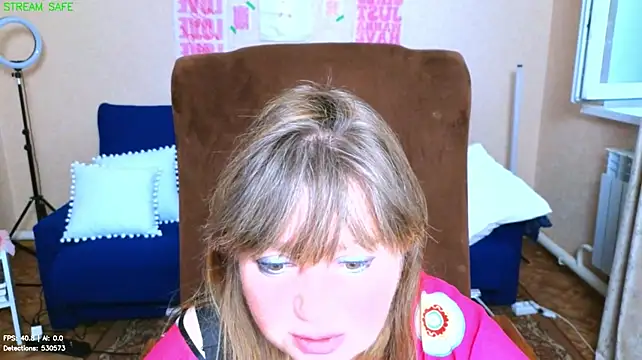Chat +18 de Melania_Cook ao vivo