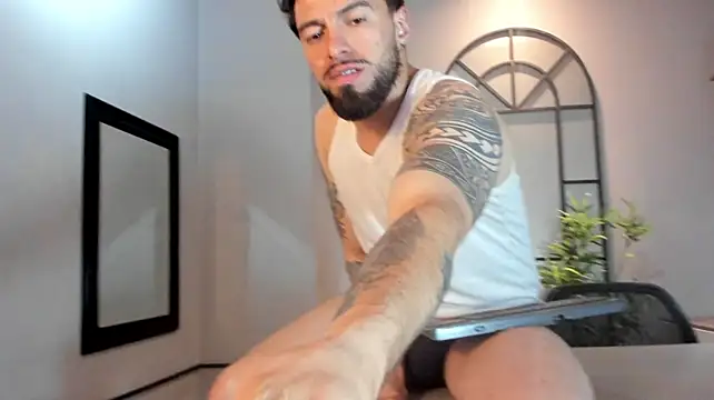 Chat +18 de Liam_ashford ao vivo