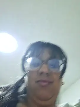 ZaidaWet লাইভ XXX চ্যাট