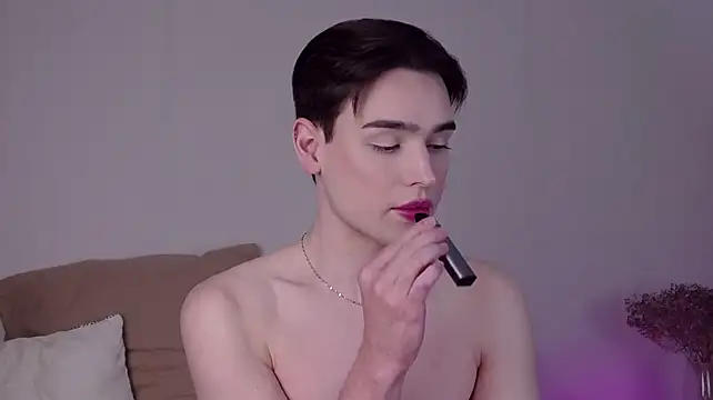 RobbyCharming XXX чат на живо