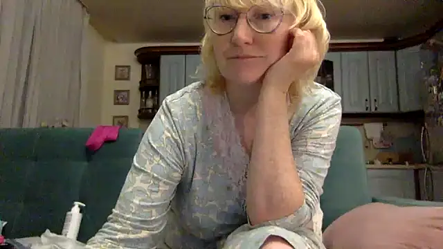 Chatroom XXX en direct de Zeyona