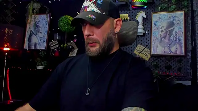 LexHardy XXX чат на живо