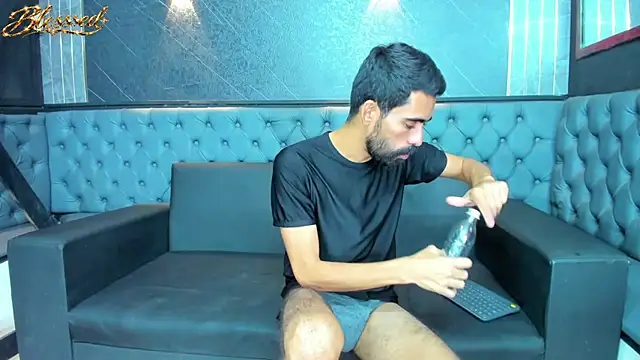 Andres_Bless 现场XXX聊天