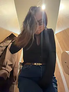 Chat XXX Live trytomakememoam