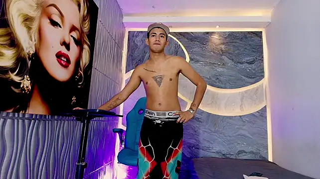 NIO_KLOUDS_n Live XXX chat