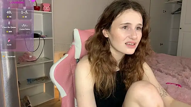 NessBarre's Live XXX Chat