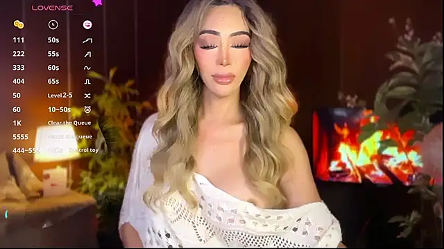 Miss-Victoria69 网络视讯表演