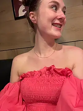 Chat +18 de Dina_Tease ao vivo