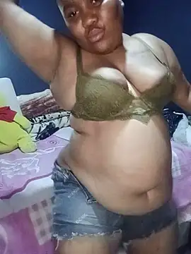 ChubbyMidgetxxx19 现场XXX聊天