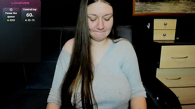 AlisaBacker XXX чат на живо