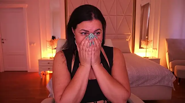 VelvetLuck's Live XXX Chat