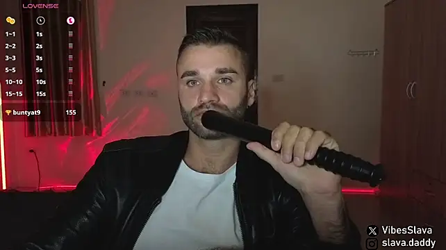 DaddySlava: онлайн-секс-чат