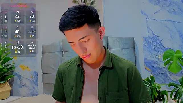 Un_Sluttyy Chat XXX in diretta