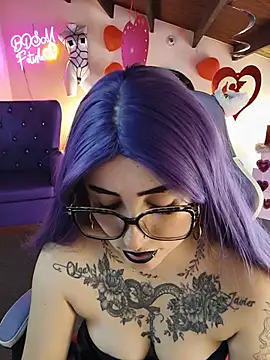 LilithDark666 লাইভ XXX চ্যাট