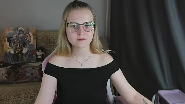 Chat XXX en directo de MissBrightShine