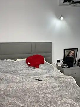 CurlyLaran Live XXX chat