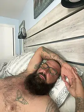 XXX chat uživo modela alphareign85