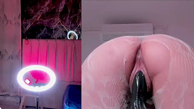 kylie_st Obrolan Langsung XXX