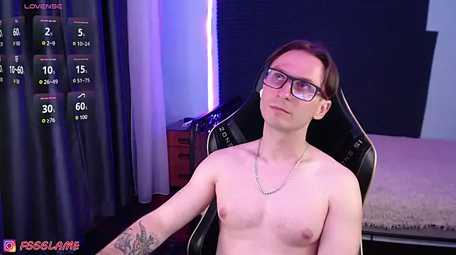 F666LAME Live XXX Chat
