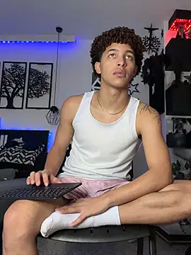 ian_smith_0 live XXX chat