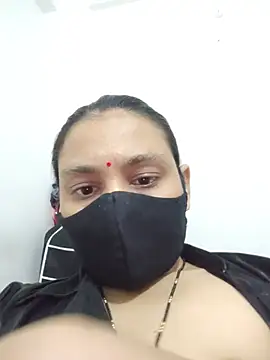 Chat +18 de Vivicaa ao vivo