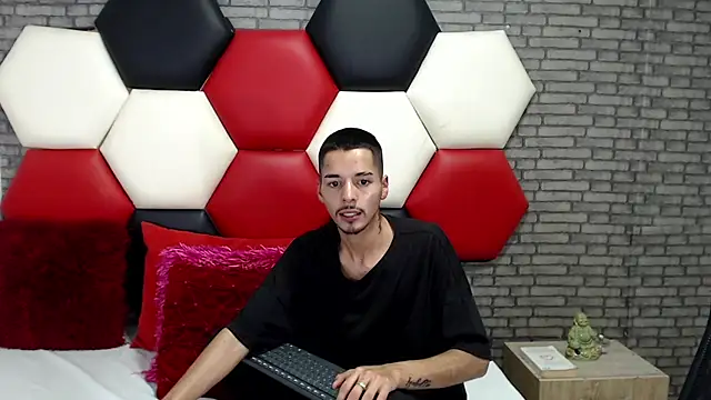 Онлайн чат XXX Thristan05